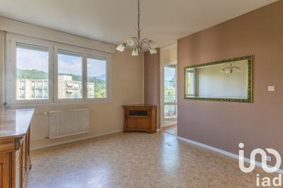 Appartement - 83 m² - 4 pièces