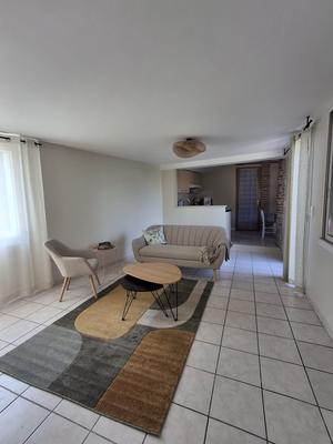 Maison - 95 m² - 3 pièces