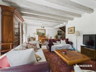 Maison - 202 m² - 10 pièces