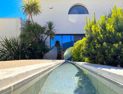 Maison - 200 m² - 5 pièces