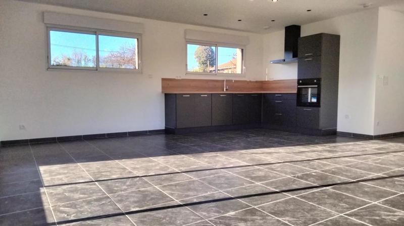 Maison - 102 m² - 4 pièces