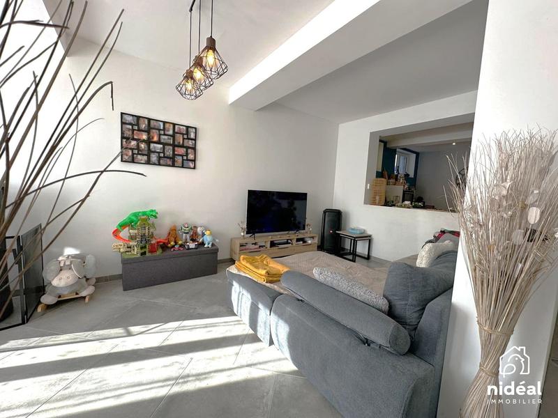 Maison - 148 m² - 6 pièces