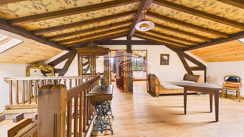 Maison - 180 m² - 7 pièces