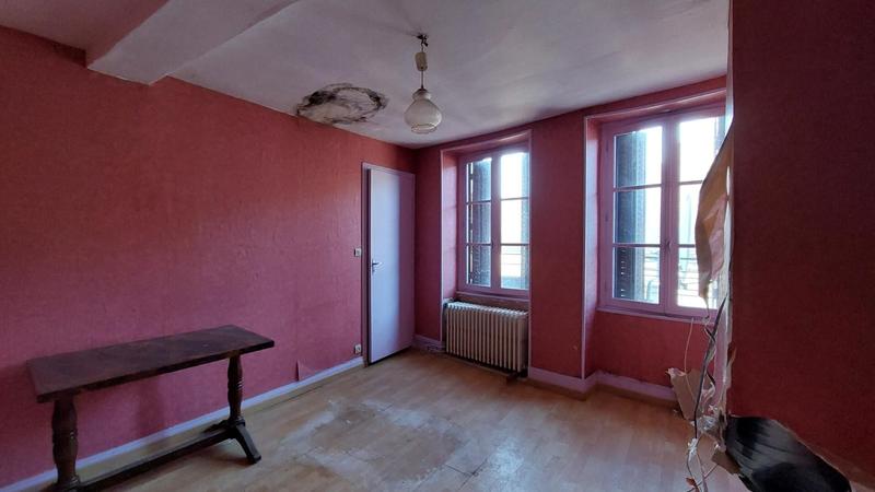 Immeuble - 136 m² - 3 pièces