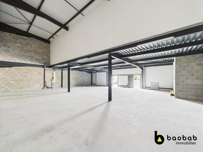 Local d'activités - 400 m²