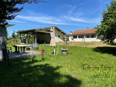 Maison traditionnelle - 143 m² - 7 pièces