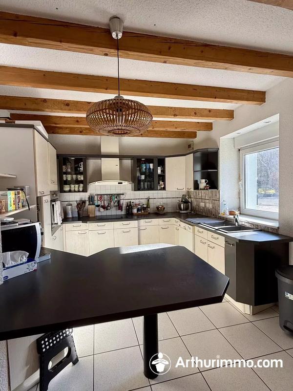 Maison - 160 m² - 6 pièces