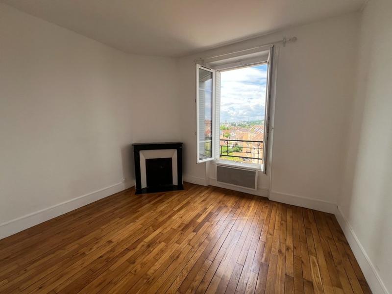 Immeuble - 2 270 m²