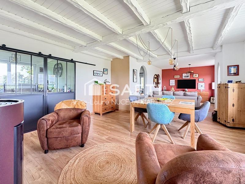 Maison - 145 m² - 8 pièces