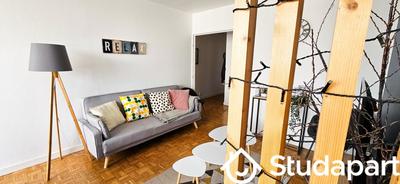 Chambre - 10 m² - 1 pièce