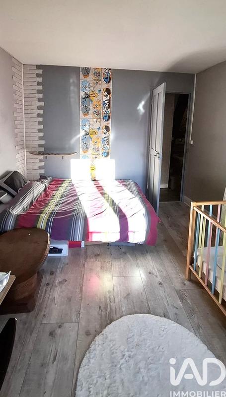 Maison - 175 m² - 9 pièces