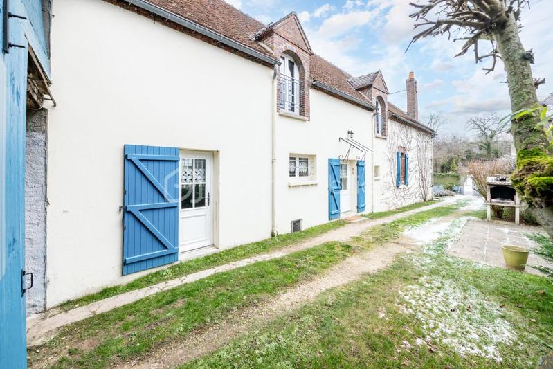 Maison ancienne - 214 m² - 7 pièces