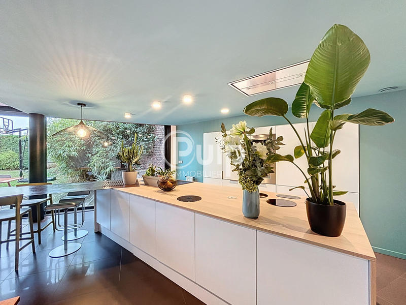 Maison d'architecte - 210 m² - 6 pièces