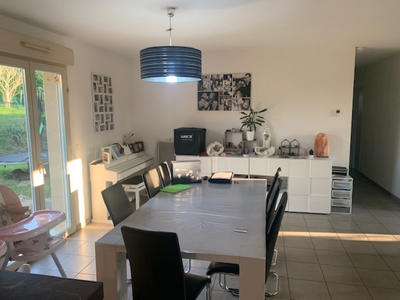 Maison - 100 m² - 6 pièces