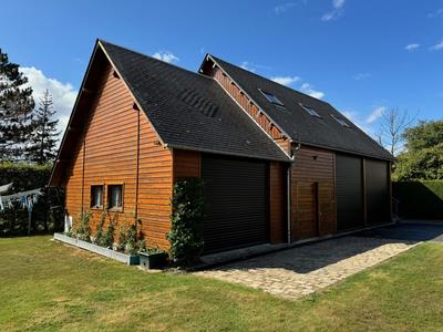 Maison traditionnelle - 191 m² - 7 pièces