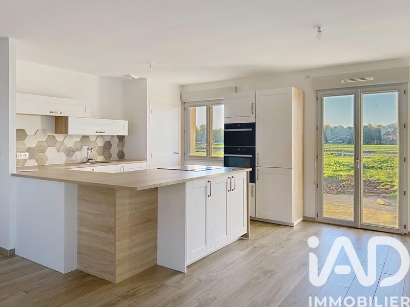 Maison - 76 m² - 4 pièces