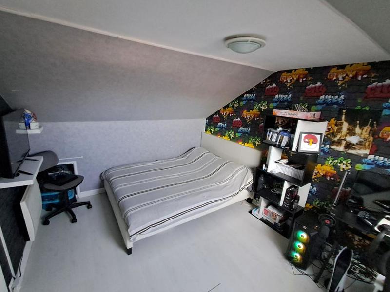 Maison - 100 m² - 6 pièces