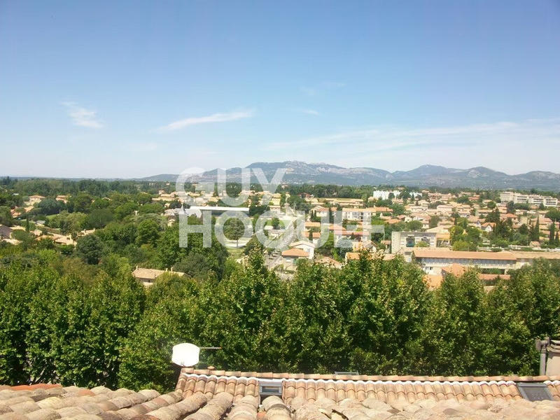 Maison - 300 m² - 14 pièces