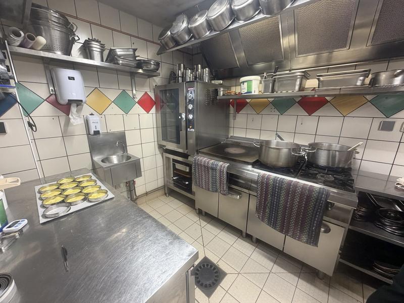 Fonds de commerce - Hôtellerie / Restauration - 115 m²