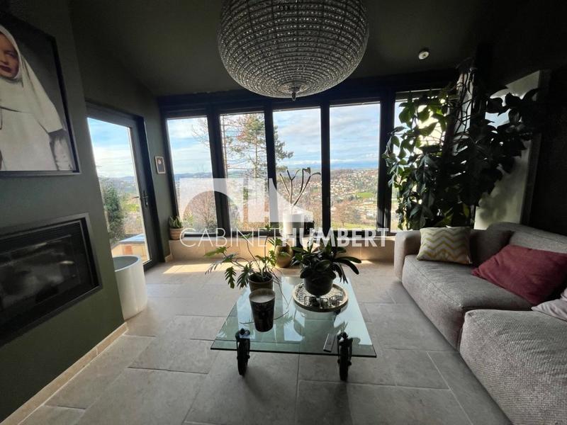 Maison - 144 m² - 6 pièces