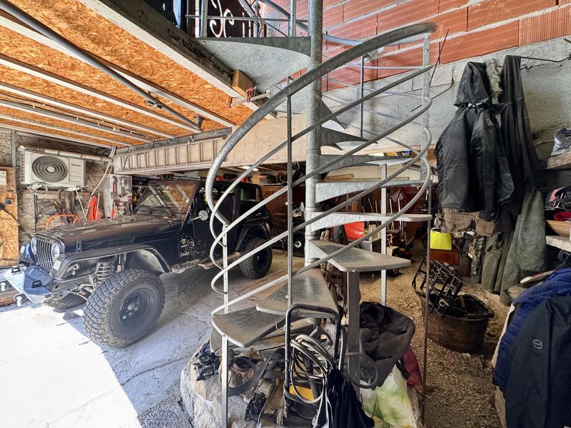 Villa - 166 m² - 6 pièces