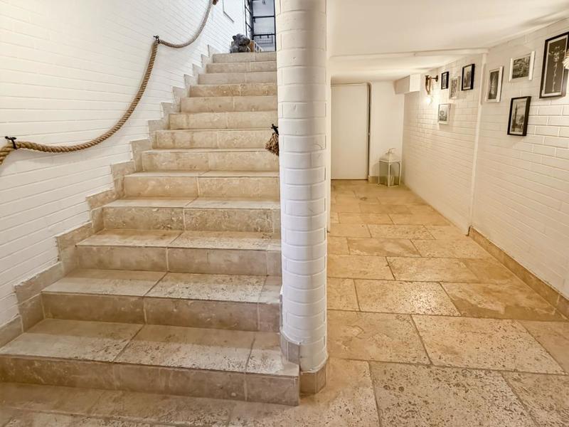 Appartement - 140 m² - 3 pièces