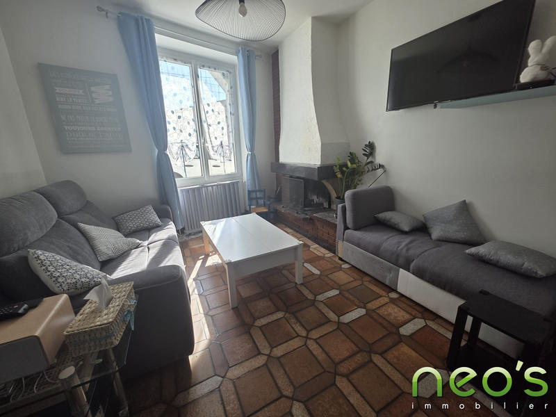 Maison - 93 m² - 5 pièces