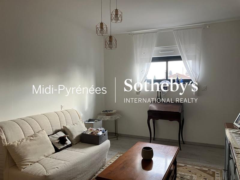 Appartement - 85 m² - 3 pièces