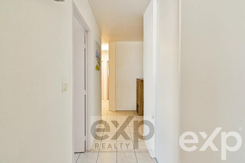 Appartement - 85 m² - 3 pièces