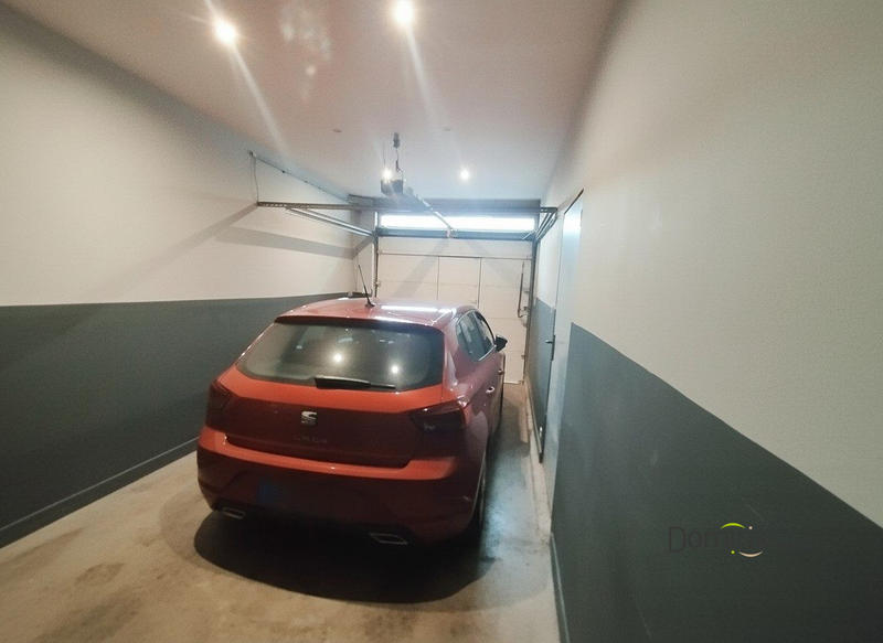 Appartement - 150 m² - 3 pièces