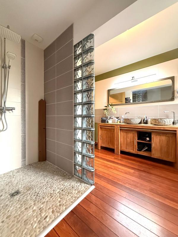 Maison - 150 m² - 4 pièces