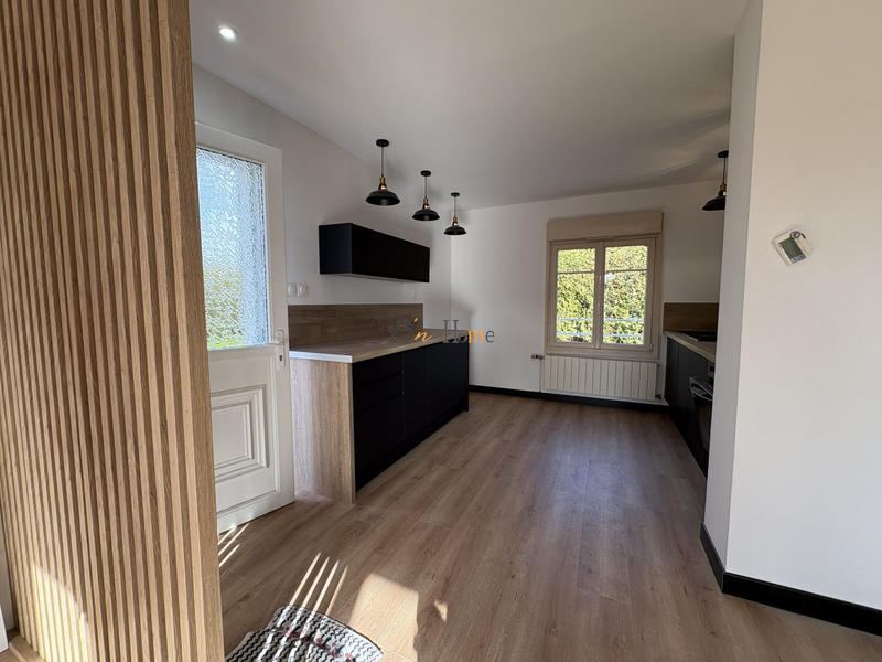 Maison - 80 m² - 4 pièces