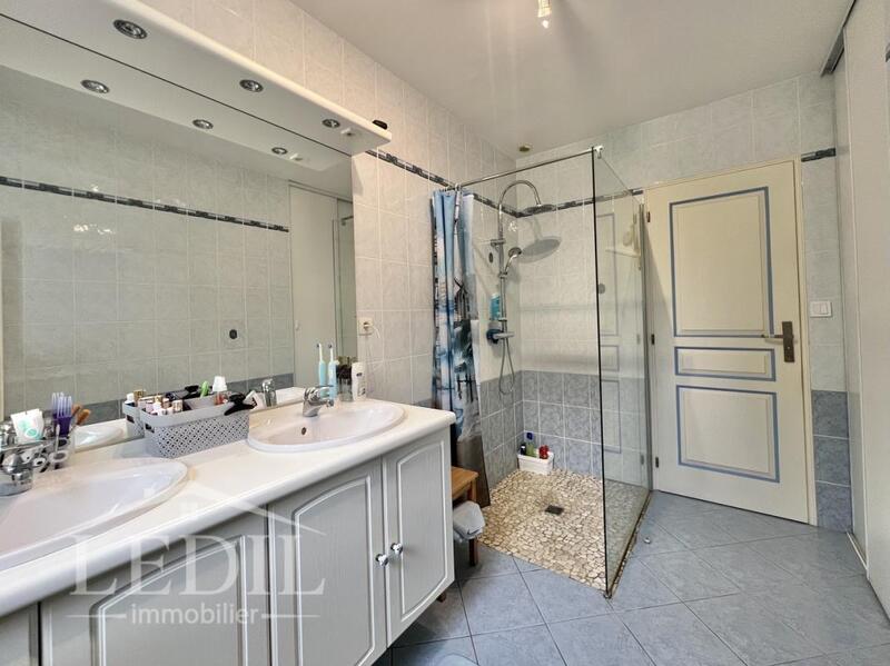 Maison - 109 m² - 4 pièces