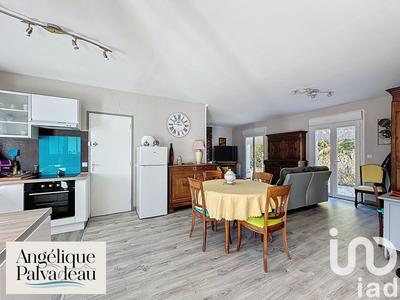 Maison - 84 m² - 4 pièces