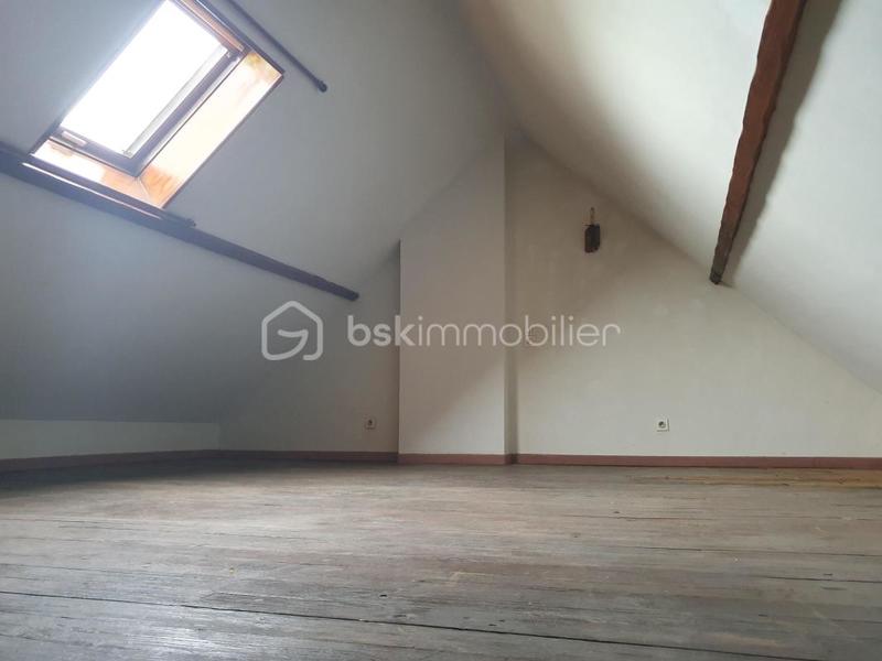 Maison - 92 m² - 4 pièces