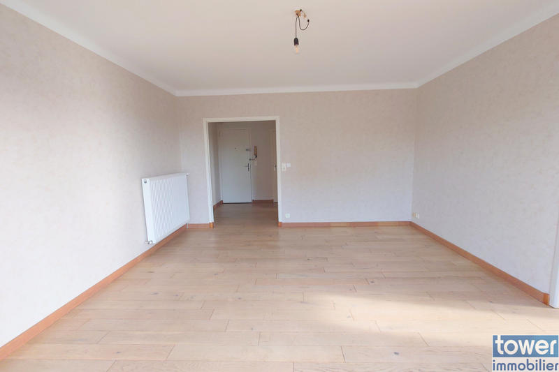 Appartement - 81 m² - 5 pièces