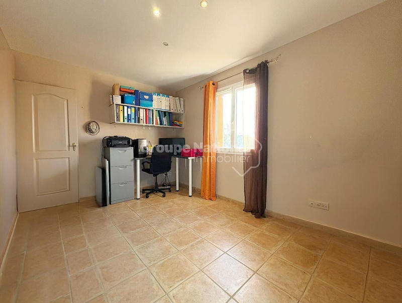 Maison - 137 m² - 6 pièces