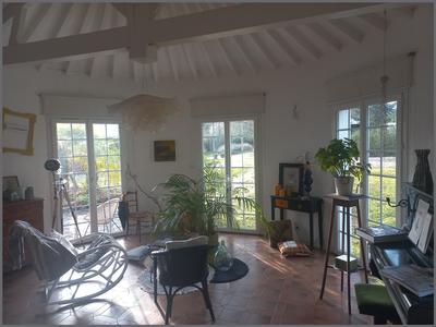 Maison - 194 m² - 6 pièces