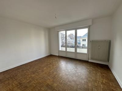 Appartement - 95 m² - 3 pièces