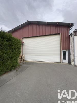 Maison - 271 m² - 9 pièces