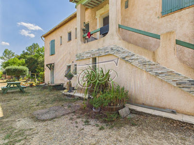 Villa - 160 m² - 5 pièces
