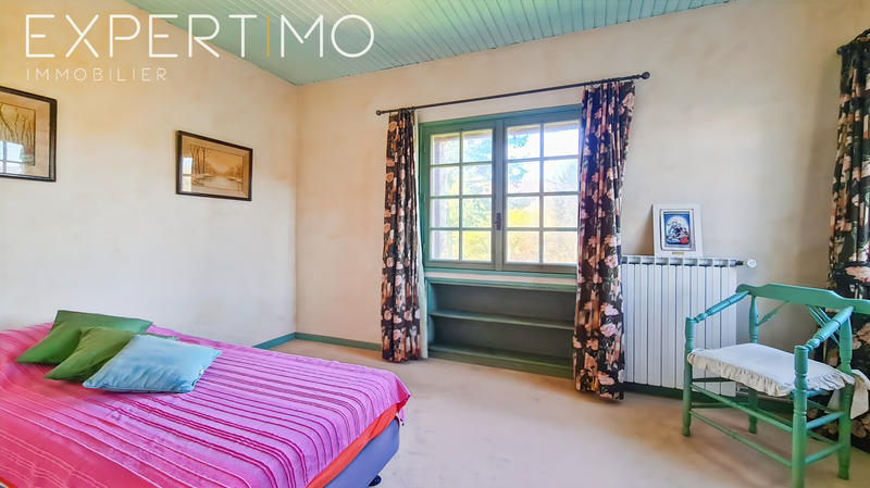 Mas - 275 m² - 9 pièces