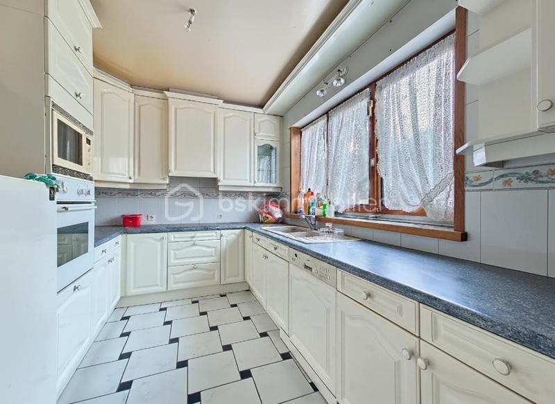 Maison de ville - 100 m² - 4 pièces