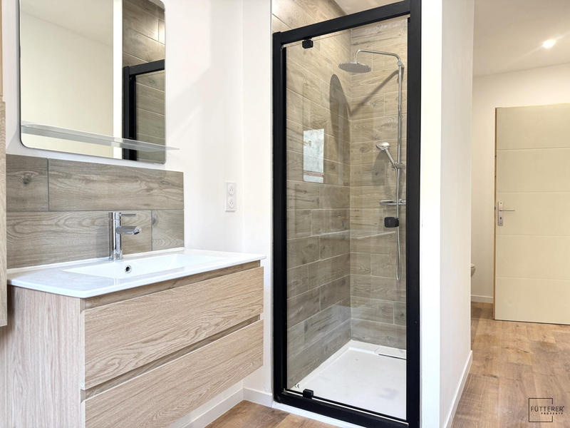 Maison - 99 m² - 4 pièces