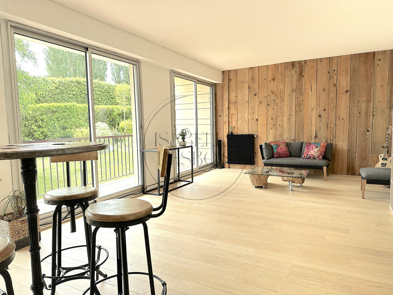 Appartement - 84 m² - 4 pièces