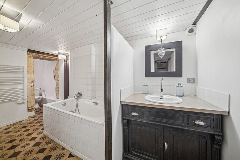 Appartement - 133 m² - 5 pièces