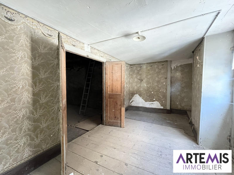 Appartement - 120 m² - 7 pièces