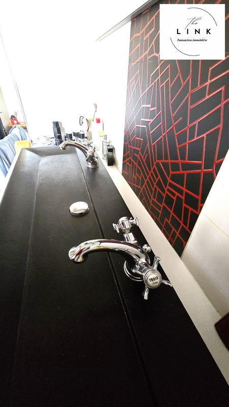 Maison - 141 m² - 7 pièces