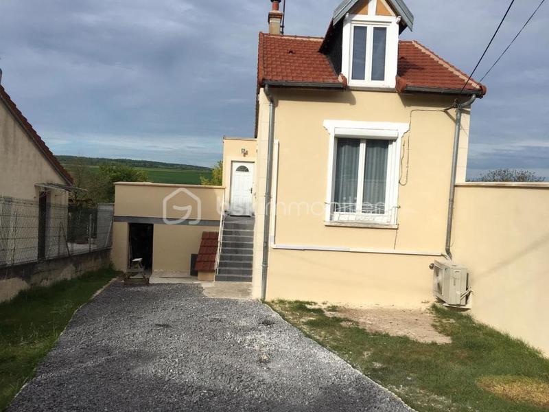 Maison - 110 m² - 4 pièces