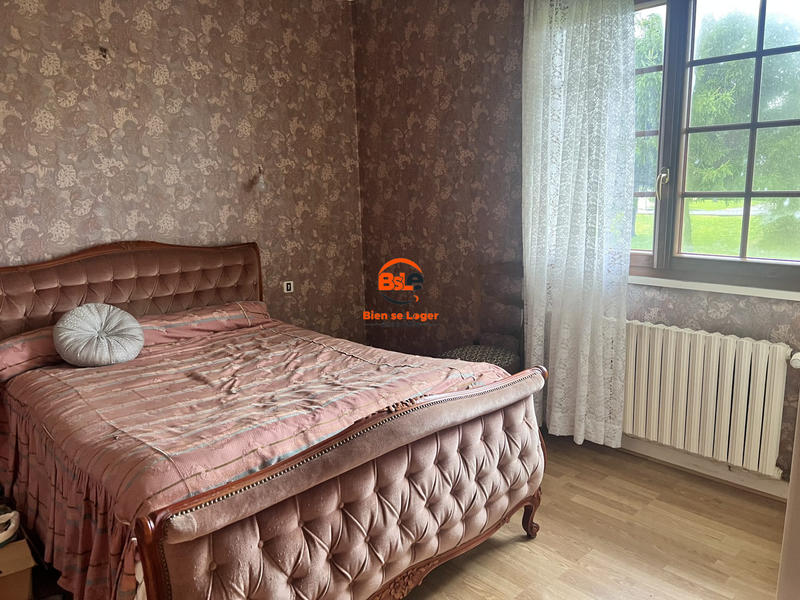 Maison traditionnelle - 144 m² - 6 pièces